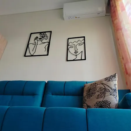 Calypso Seaside Apartament PalaiónTsiflíkion