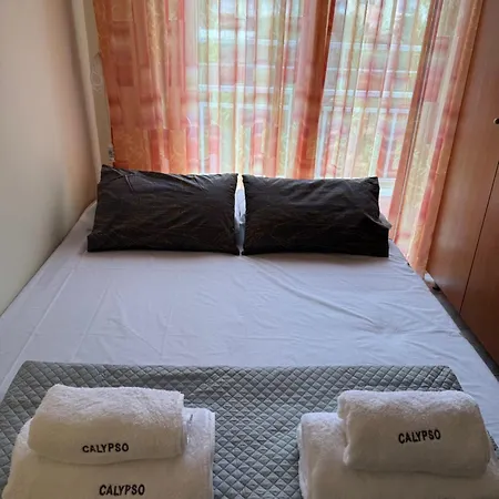 Calypso Seaside Lägenhet *