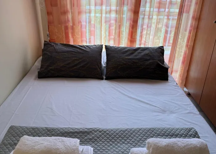 Calypso Seaside 公寓 *